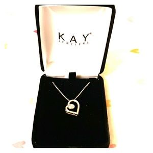 Silver Heart Pendant w/💎 on 25" Silver Box Chain